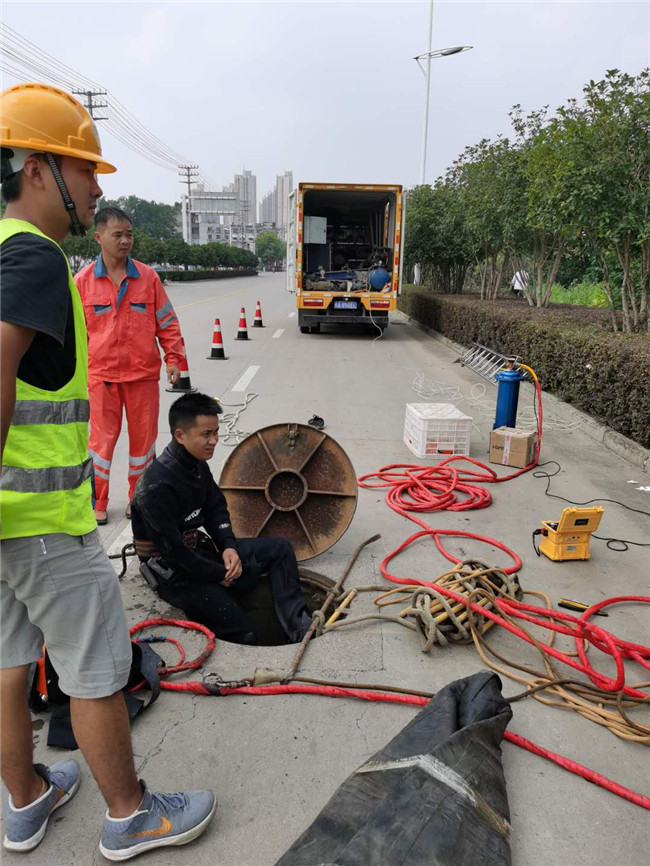 金门翻衬法管道修复技术主要工序
